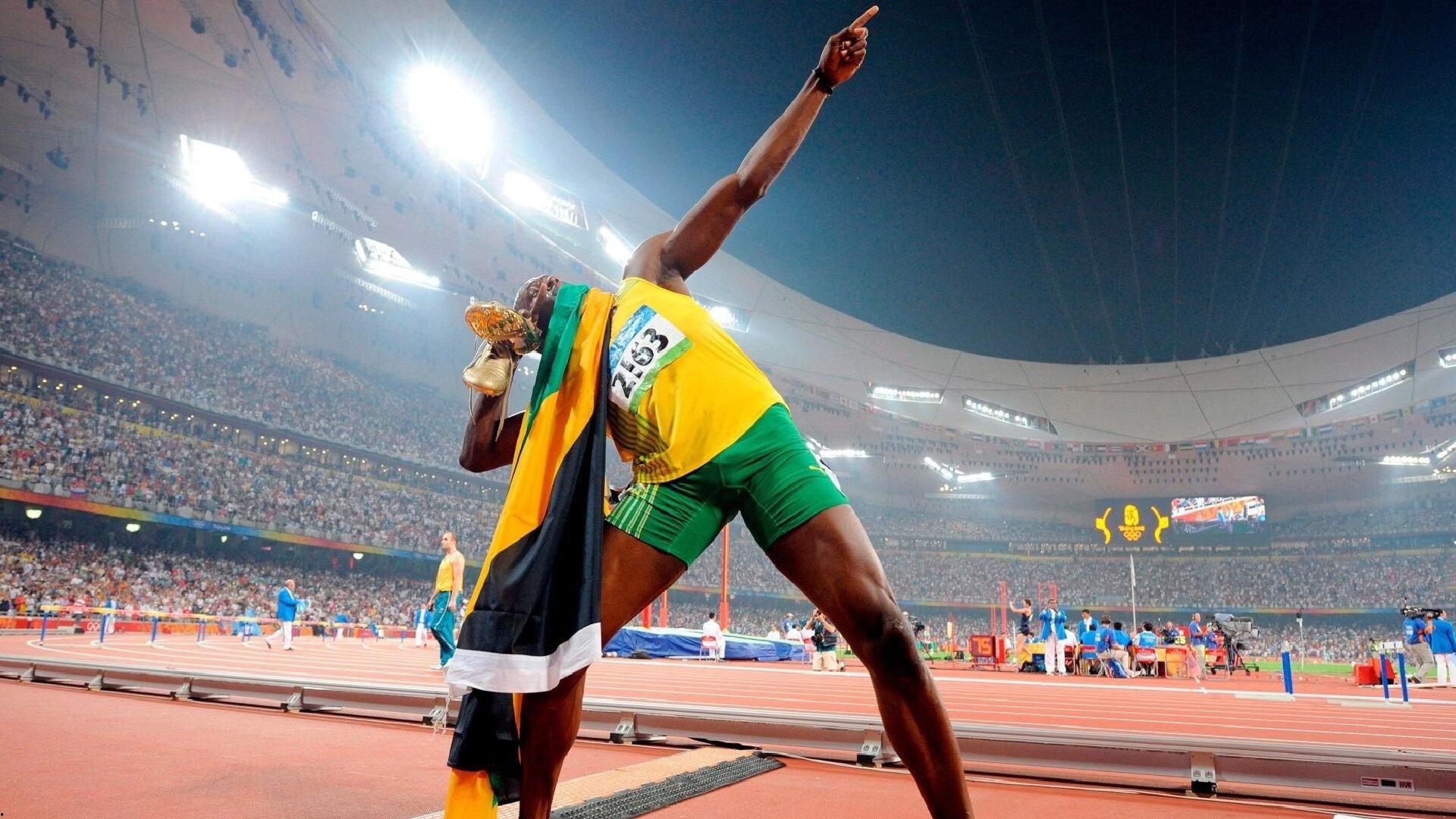 自律楷模!前队友揭秘,C罗的非凡成功秘诀—从不把手机带进房间睡觉